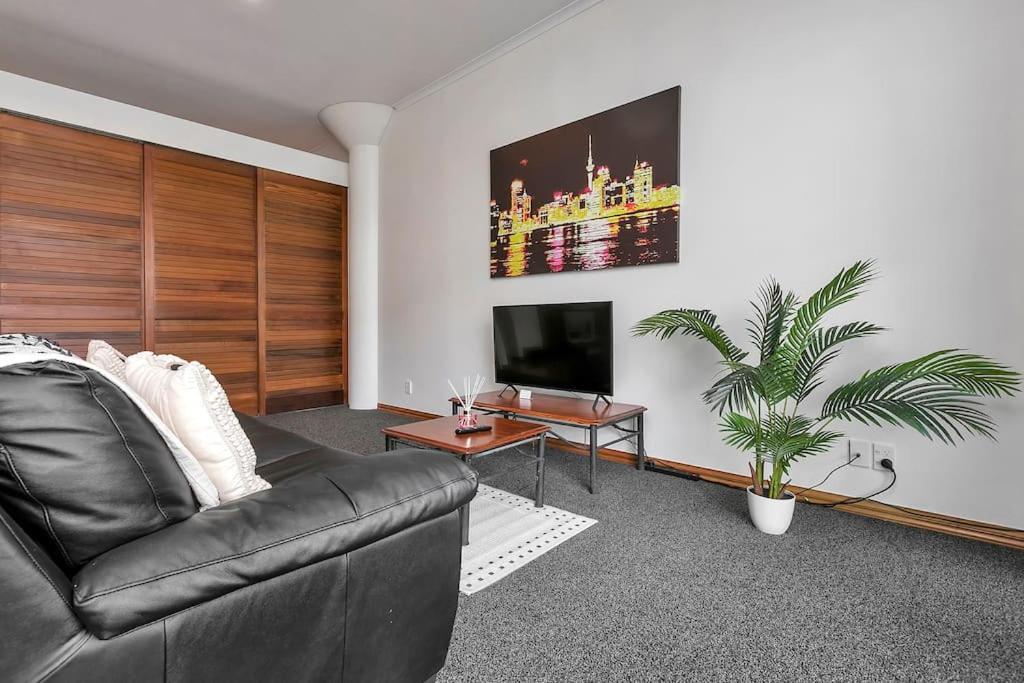 Spacious One Bedroom Apartment On Princes Wharf 오클랜드 외부 사진